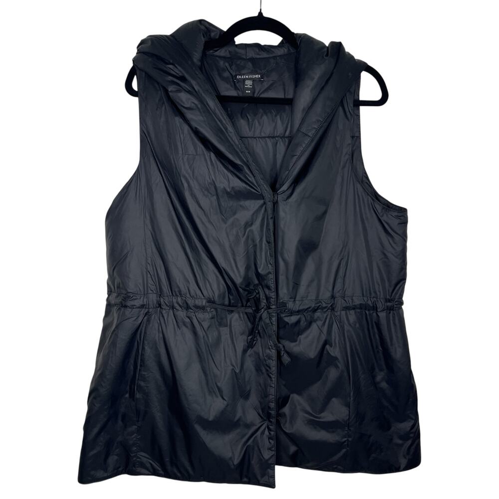 Eileen Fisher Womens Puffer Vest M Recycled Nylon Black Hooded Cinched Waist Ski